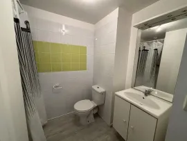 Location Loue studio meublé à Nîmes Parc Arena Gardien