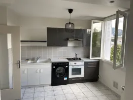 Location CHARMANT T2 CALME ET SECURISE