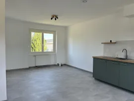 Location Maison refaite à neuf, 3 chambres - Heyrieux