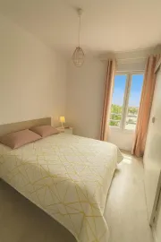 Location Petite F2 tranquille à 2m de la gare