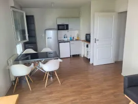 Location Beau T2 meublé 50 m² avec balcon