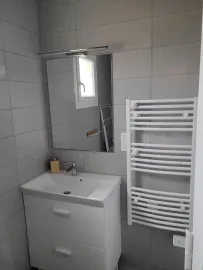 Location APPARTEMENT T2 MEUBLE CAP D AGE REFAIT A NEUF