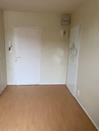 Location Beau studio non meublé 21m²