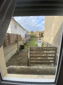 Location Petite maison dans quartier tranquille