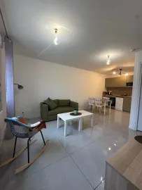 Location Beau 2p récent