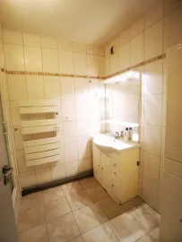 Location Grand T3 moderne et bien aménagé, quartier St Leon