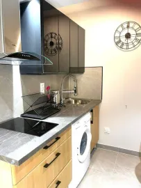 Beau T2 Climatisé meublé 31m² Monplaisir Lyon 8e