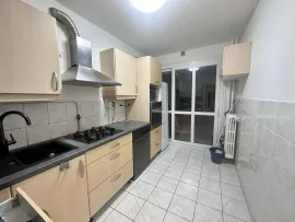 Colocation Belle chambre avec balcon dans une coloc 86m²