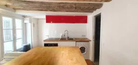 Studio 30 m2 dans le Marais Paris 4e