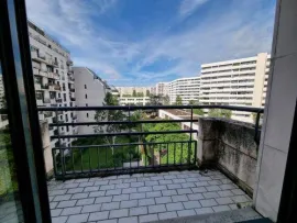 Location Studio avec balcon rue de Picpus Paris 12