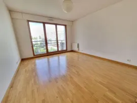 Studio avec balcon rue de Picpus Paris 12 Paris 12e