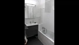Location Appartement meublé - 50 m 2 - Paris 9è Martyrs