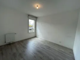 Location T2  à Franconville