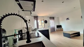 Location Charmant F2 lumineux au cœur de Grasse