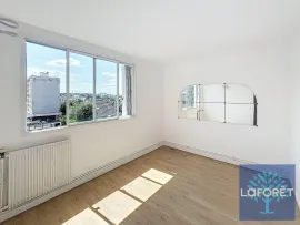 Location F3 refait à neuf à 6 minutes de la gare de Gagny