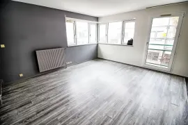 Location F4 duplex 80 m2 Jardin Des Plantes avec 2 parkings