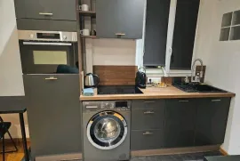 Location Beau studio meublé 31m² lumineux et sans vis-à-vis