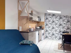 Location Beau studio meublé de 25m² avec terrasse