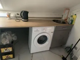 Location Triangle d’or 2 pièces de 50m2 au sol meubles 810€