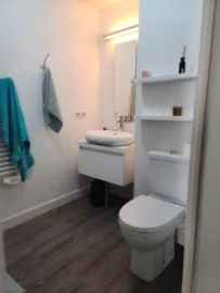 Location T1 bis meublé de standing avec loggia centre BDX.