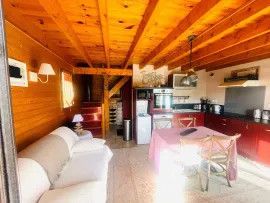 Location Chalet au calme avec piscine dans domaine