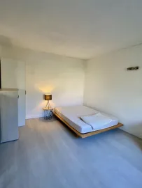 Location Studio avec place de parking privative