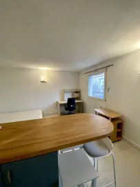 Location Studio avec place de parking privative
