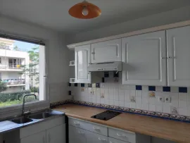 Appartement 50m2, 2 pièces, quartier résidentiel. Montigny-le-Bretonneux