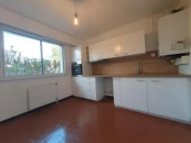 Location Beau T3 de 79m² avec 2 chambres cuisine neuve