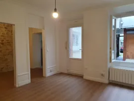 Beau studio centre ville Fontainebleau