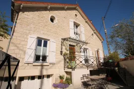 Chambre étudiante au calme proche Cergy Nanterre Maurecourt