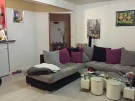 Location Appartement calme dans une maison