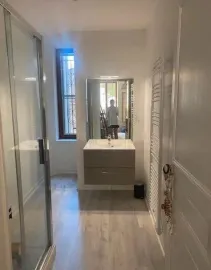 Location Beau F2 43m² dans une rue calme