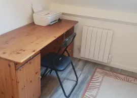 Location T3 situé au dernier étage d'une maison à louer