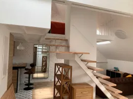 Location Loft tout confort et meublé  42m² refait à neuf
