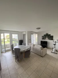 Colocation Chambre meublée avec balcon Cergy le Haut