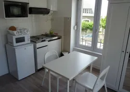 Location Beaux studios meublés idéal étudiants/travailleurs