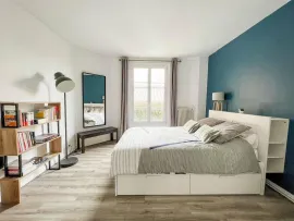 Location Courbevoie – T2/3 meublé refait à neuf – 64 m²