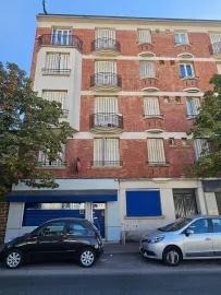 Studio meublé rénové de 22 m² avec petit balcon Fontenay-sous-Bois