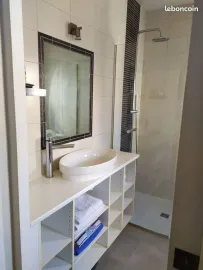 Location Appartement 2 pièces Paris 20è