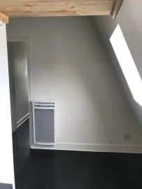 Location Beau 2 pièces à Paris 18ème