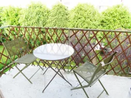 Location Appartement 3 pièces 54 m2 avec balcon