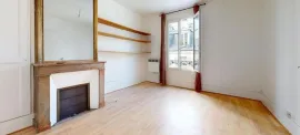 Location T2 dans un immeuble ancien Paris 16e