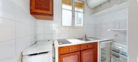 Location T2 dans un immeuble ancien Paris 16e
