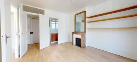 Location T2 dans un immeuble ancien Paris 16e