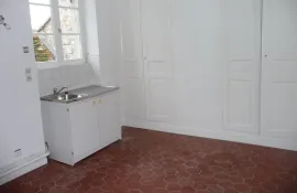 Location T2 duplex de caractère 37 m² — Nemours