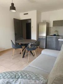 Location Joli Appartement T2 meublé clim et rénové.