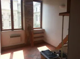 STUDIO A 300 M de BELLECOUR Lyon 5e