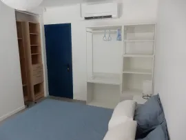 Colocation Colocation dans petit appartement (2 colocataires)