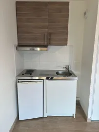 Location Loue studio meublé 30m2 à Bagneux
